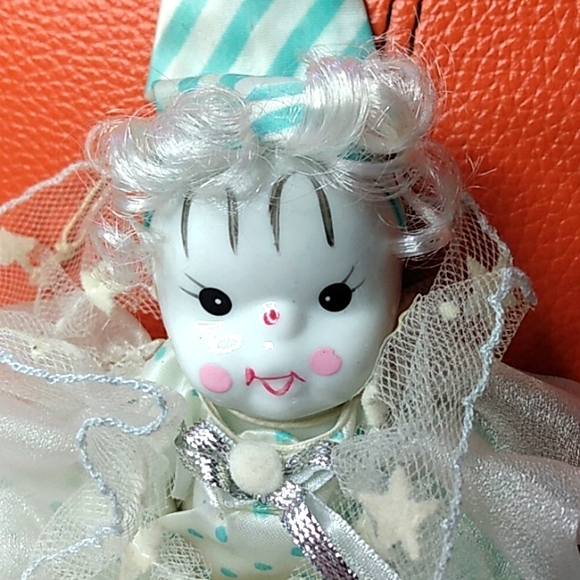 Vintage Show Stoppers Porcelain Clown - Picture 2 of 6